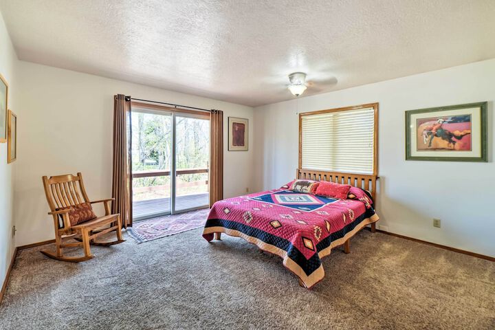 Spacious Mancos Home w / Furnished Deck & Yard!