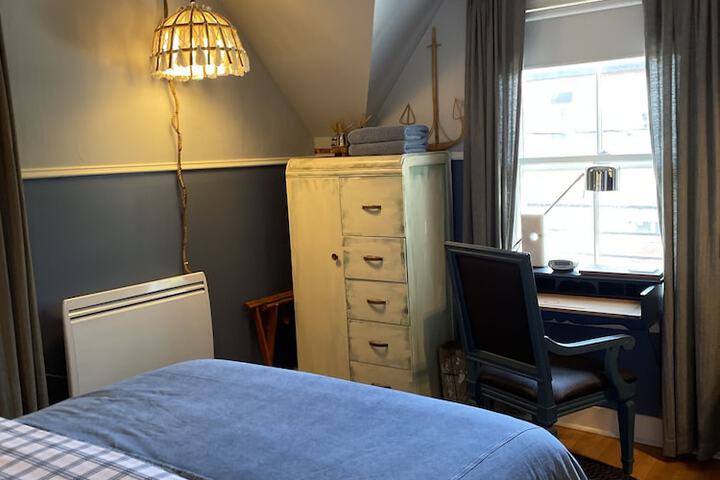 Room 78 of 164