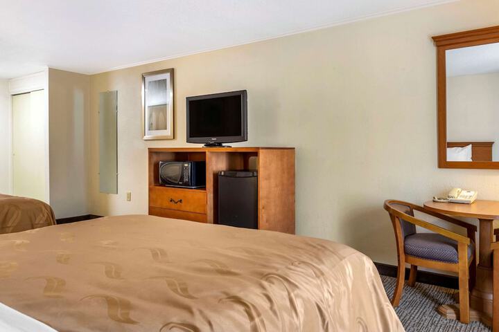Room 22 of 55