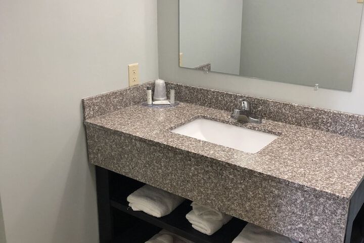 Motel 6 Shartlesville PA