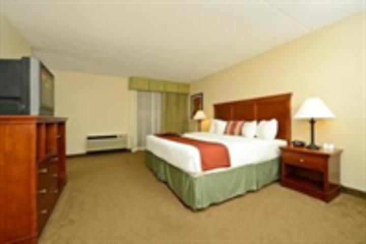 Quality Inn & Suites