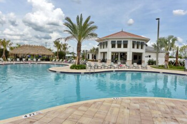 Luxury 5 bedroom home with private pool