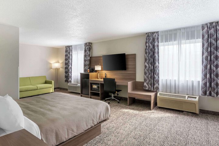 Room 22 of 30