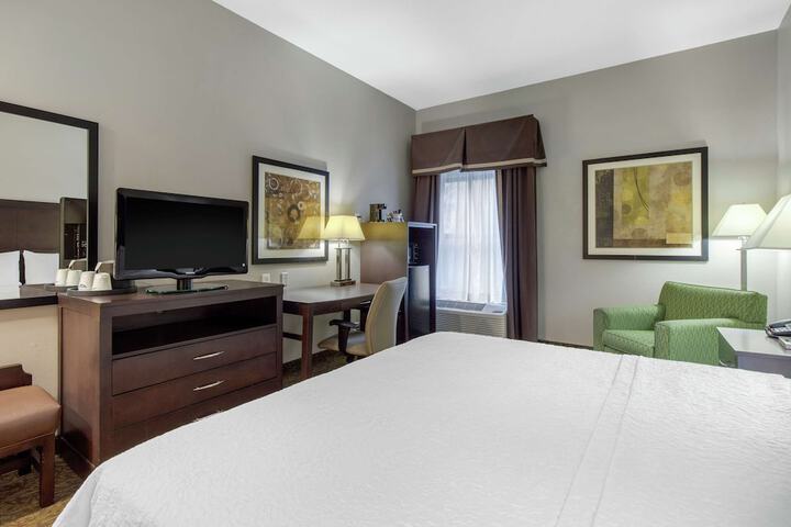 Room 10 of 50