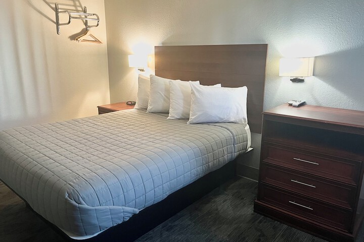 Room 21 of 52