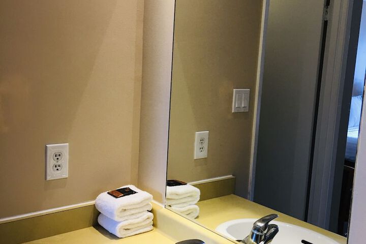 Room 35 of 37