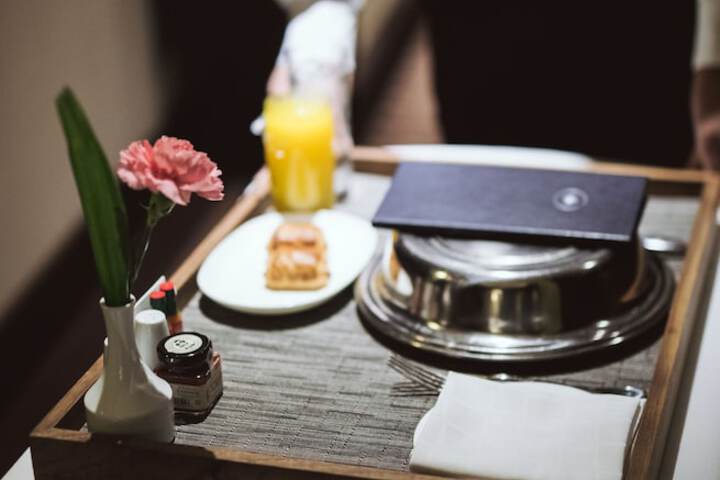 Breakfast/Coffee Service 92 of 99
