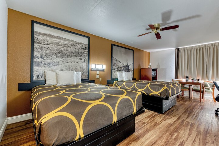 Super 8 by Wyndham Alamosa