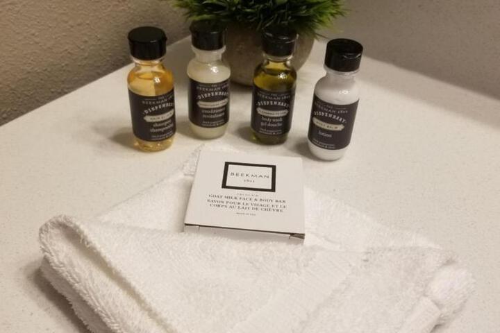 The Hotel Y