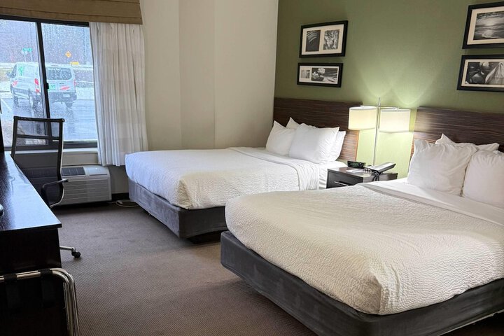 Sleep Inn & Suites Queensbury - Lake George