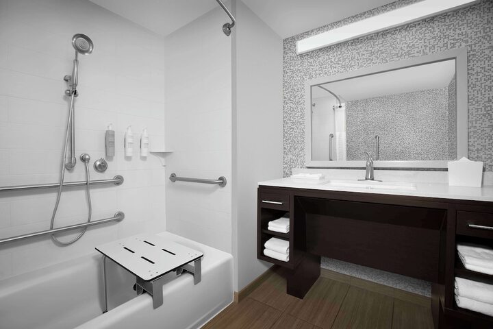 Room 35 of 48
