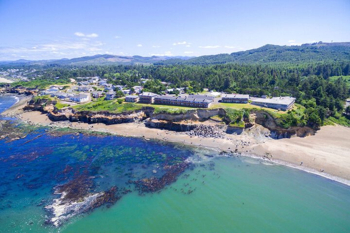 Clarion Inn Surfrider Resort