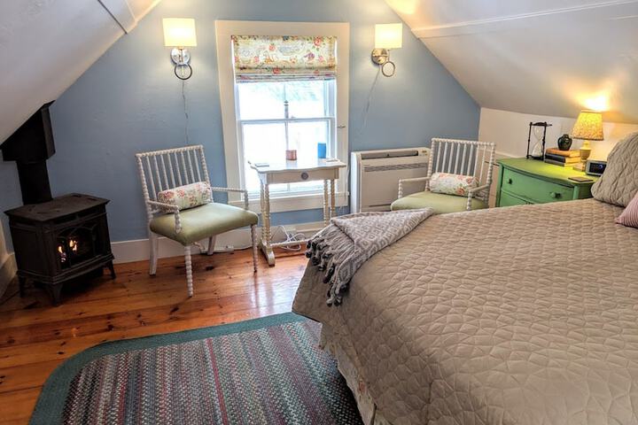 Room 42 of 78
