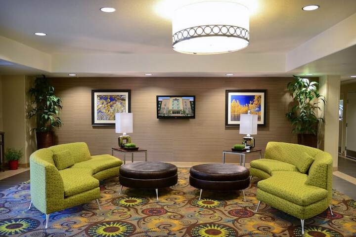 Hotel 2 of 52