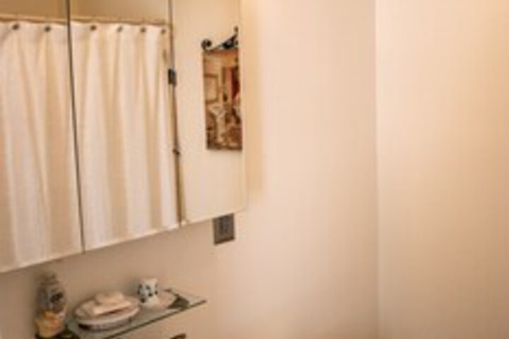 Governors Inn Bed & Breakfast
