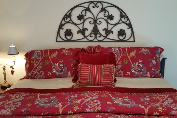 Room 89 of 138
