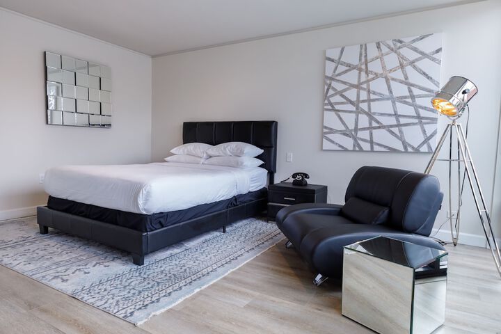 Room 9 of 41