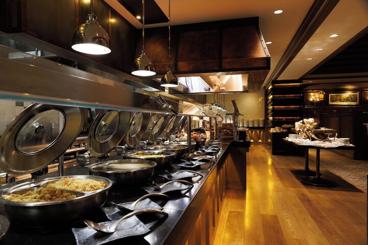 Dining 29 of 45