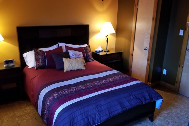 Room 53 of 69