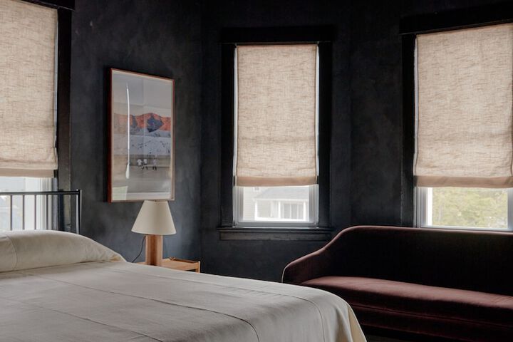 Room 14 of 28
