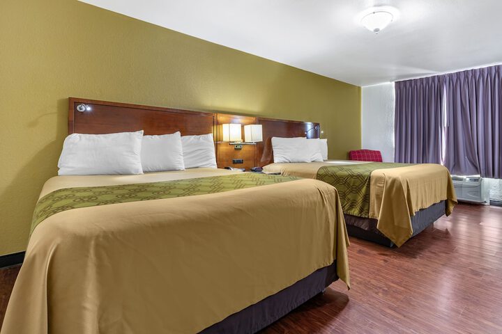 Room 20 of 31