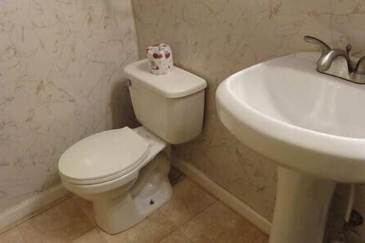 Relax Inn Elmira