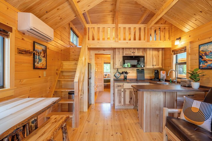 Casa de Fruta Cabins Inn & RV Park