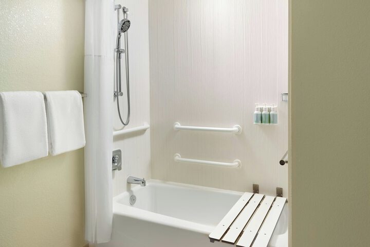 Courtyard by Marriott Foothill Ranch Irvine East / Lake Forest
