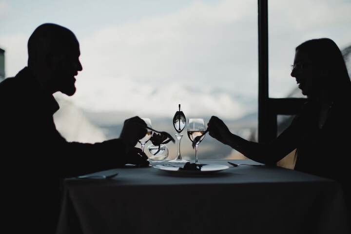 Dining 65 of 104