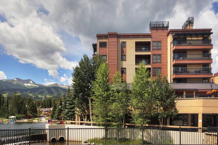 Village at Breckenridge a Vail Resorts Property