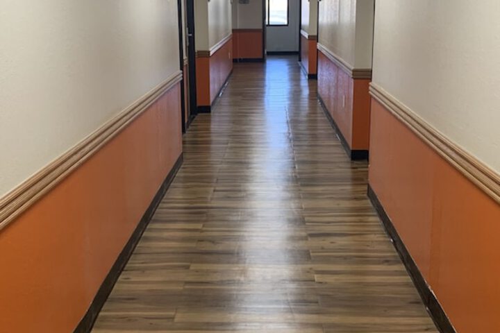Ballroom/Hall 60 of 64