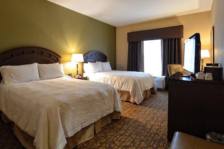 Room 30 of 49