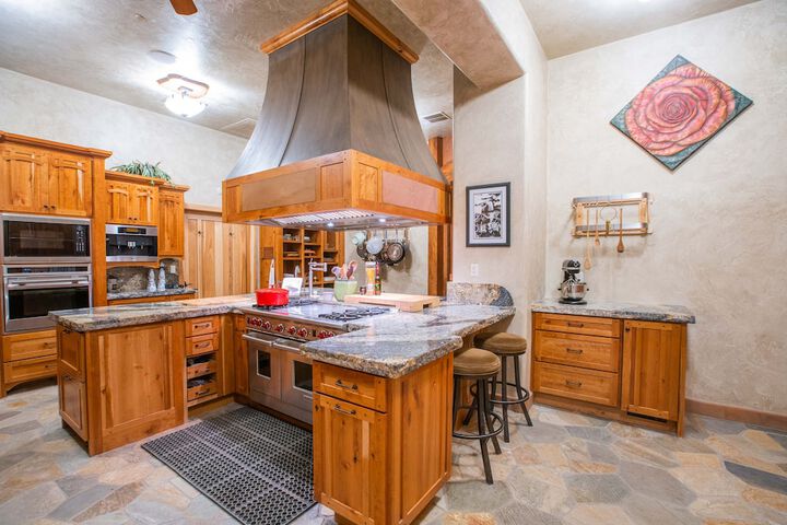 Cougar Ridge Resort