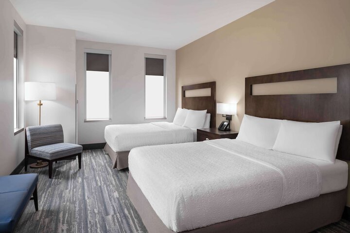 Room 9 of 54