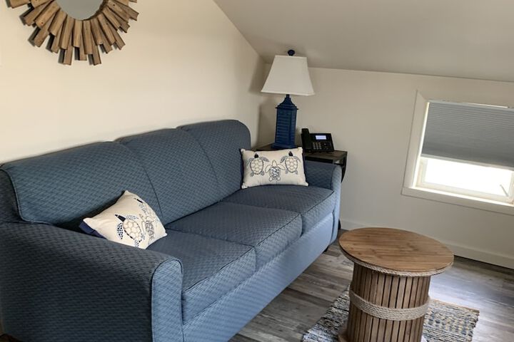 Ocean Glass Inn