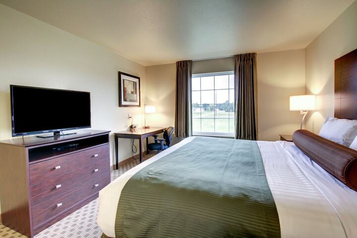 Room 25 of 47