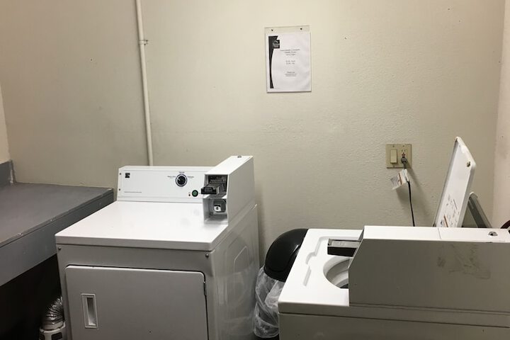 Room 14 of 38