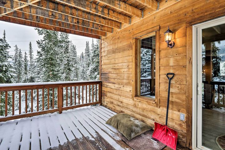 Secluded Alpine Home in Alma w / Mountain Views!