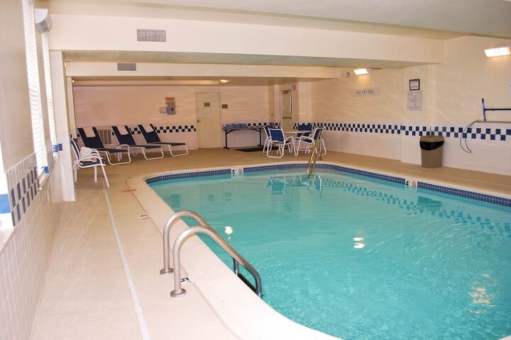 Pool 4 of 28