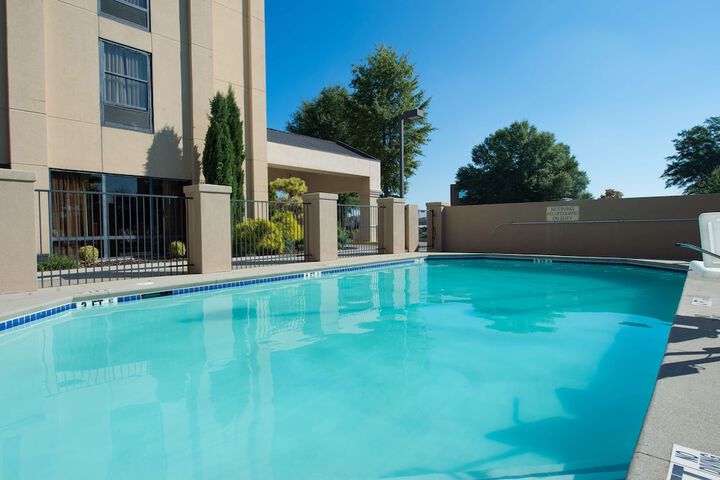 Pool 3 of 23