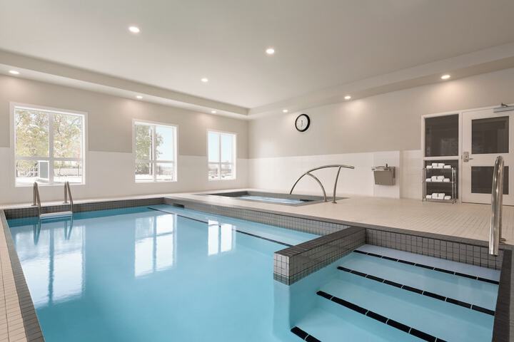 Pool 6 of 53