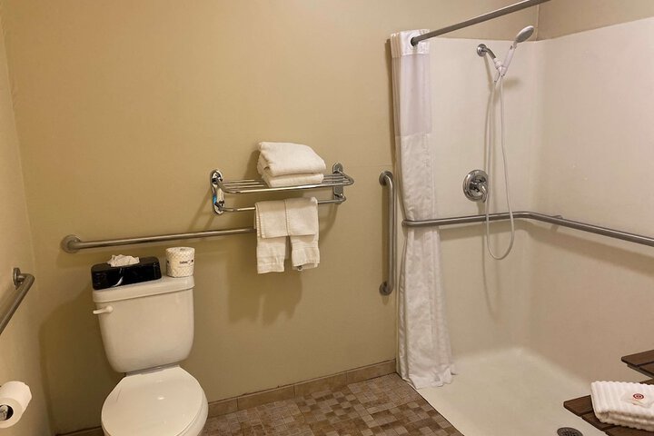 Room 12 of 20