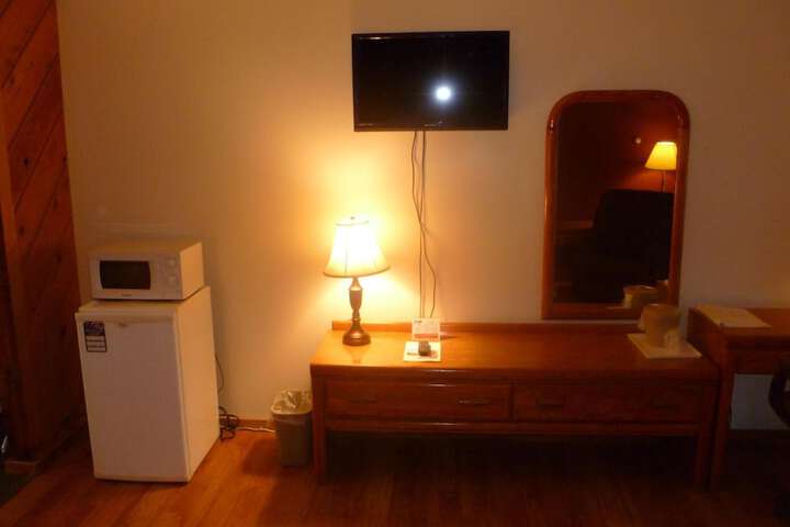Room 9 of 30
