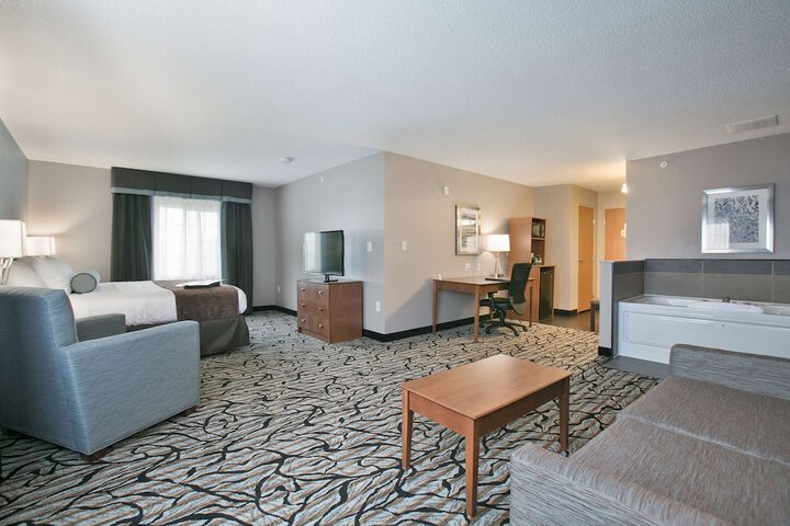 Room 51 of 63