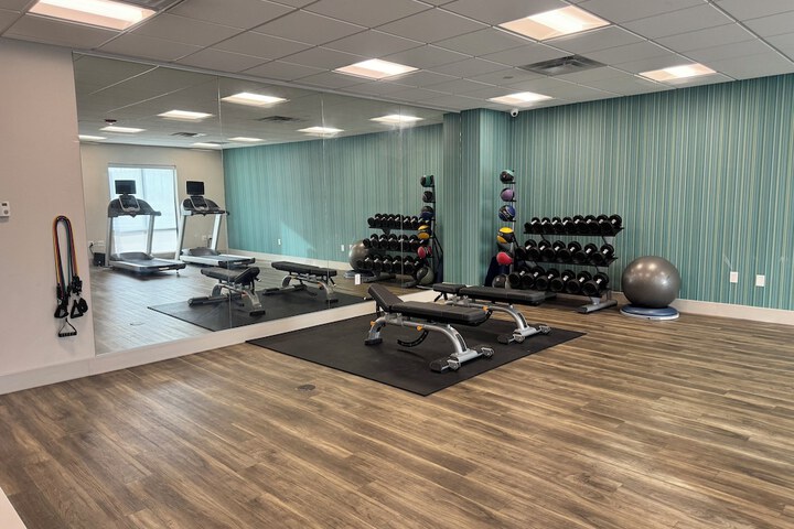 Holiday Inn Express & Suites Atchison by IHG