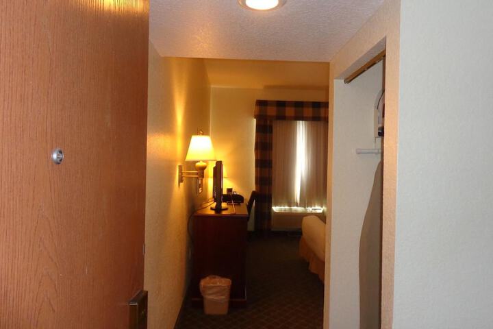Room 44 of 48