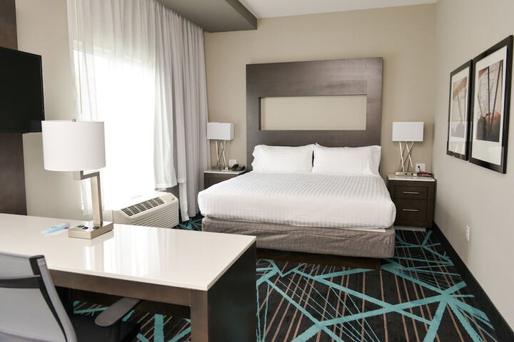 Room 34 of 55