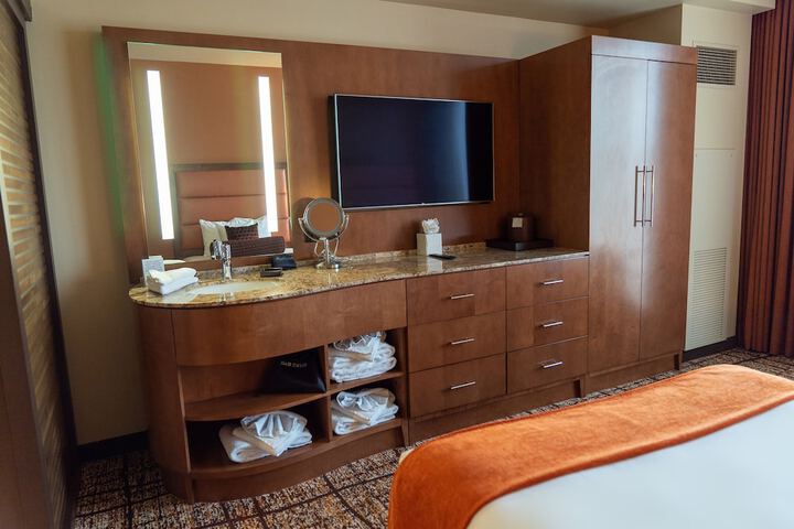 Room 14 of 29