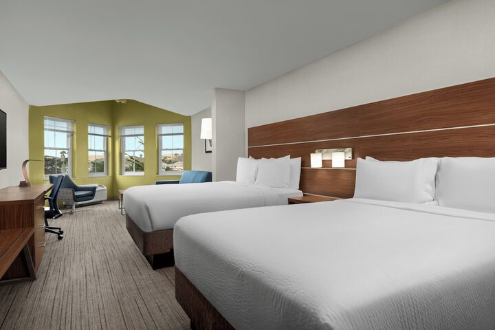 Holiday Inn Express Hotel & Suites Marina - State Beach Area by IHG