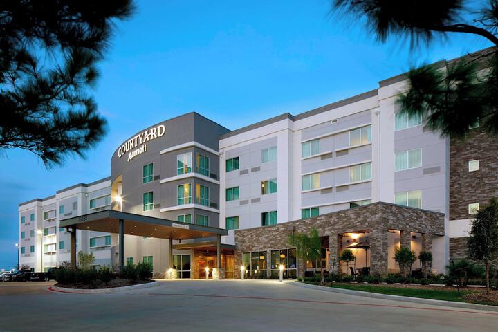 Hotel 2 of 40